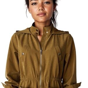 Sweet Wanderer Utility Jacket in Mustard Brown in size M